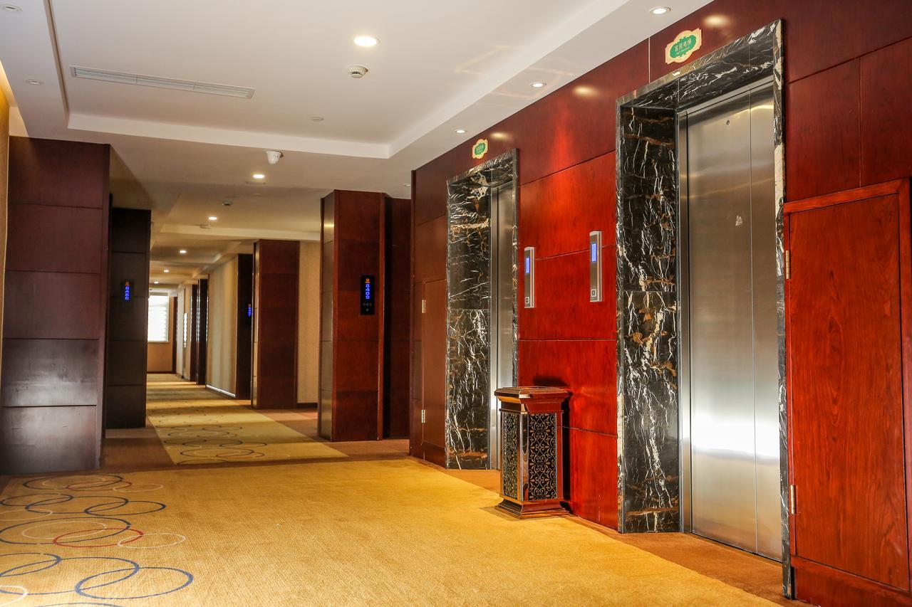 Xin Jue Jiayi Hotel Airport And International Resort Shanghái Exterior foto
