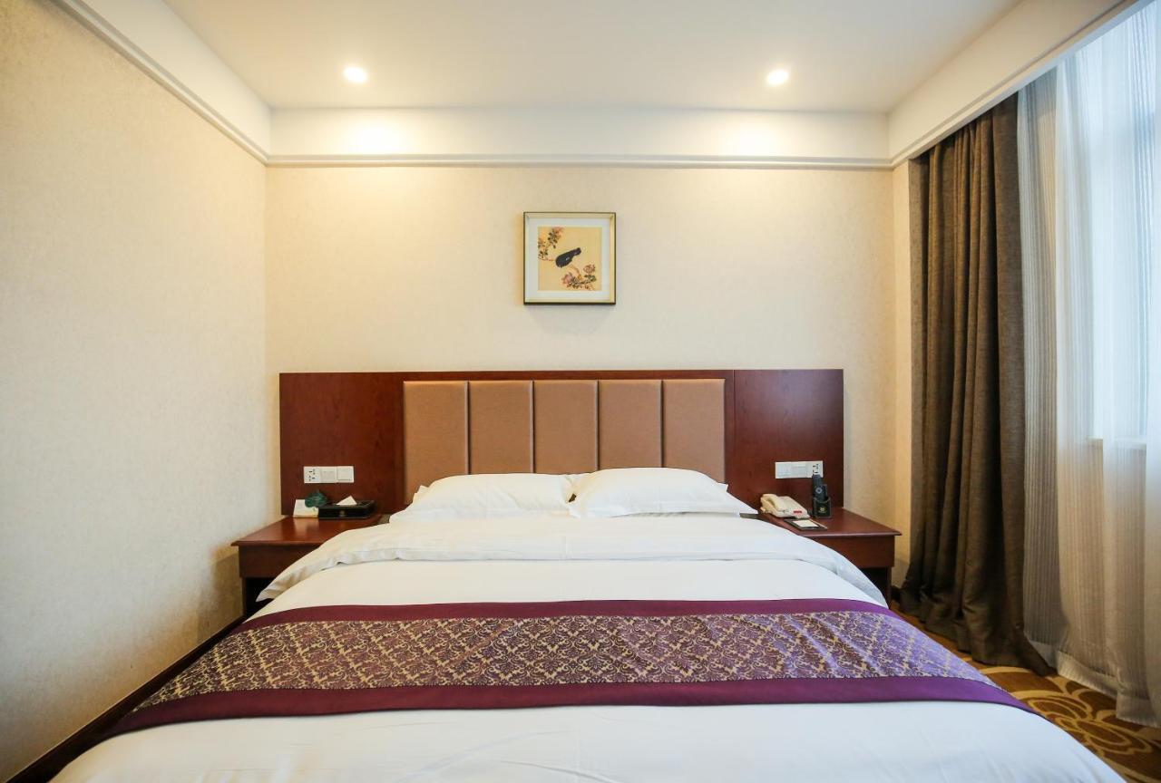 Xin Jue Jiayi Hotel Airport And International Resort Shanghái Exterior foto